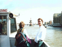 greg_on_endeavour1.gif 21.22 K